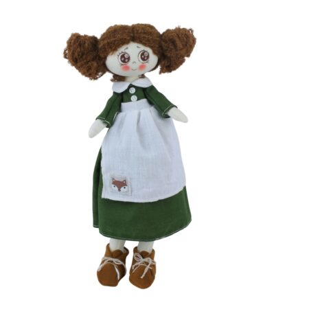 Păpușă handmade șatenă cu codițe, rochie verde și șorț cu vulpiță
